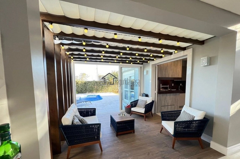 Maravilhosa casa com 4 dormitórios: 5ª foto da galeria de imagens do imóvel