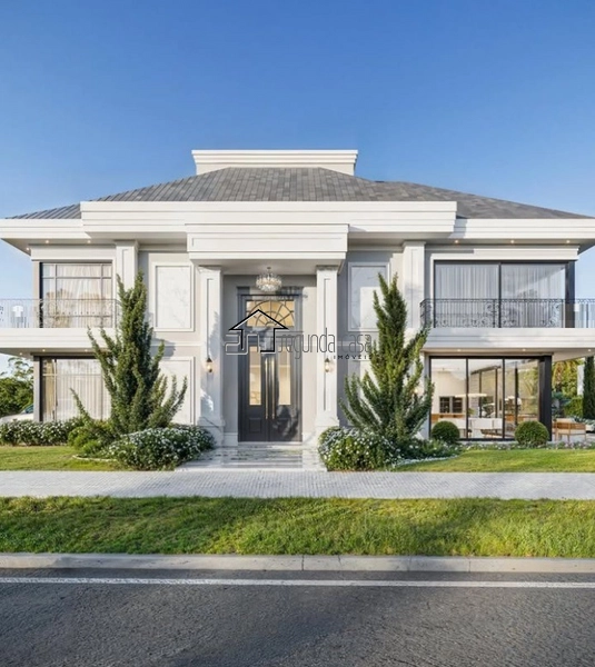 Mansão Neoclássica com 450m²: 3ª foto da galeria de imagens do imóvel