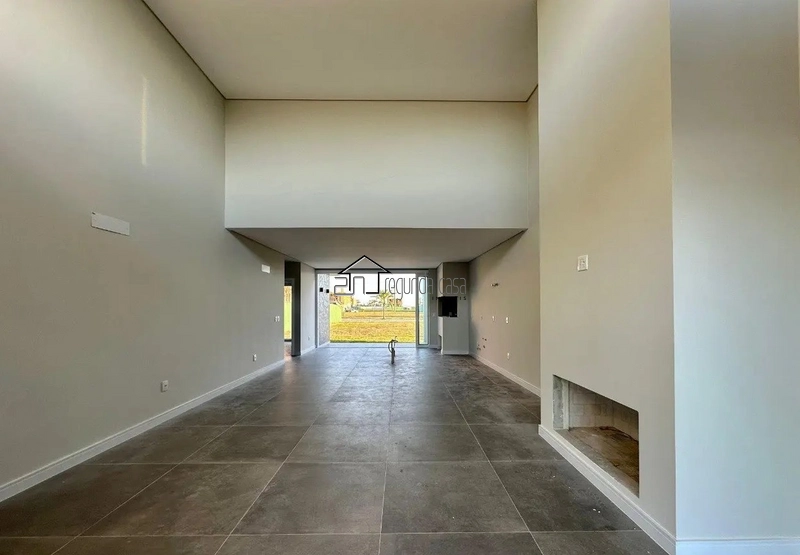 Casa nova: 3ª foto da galeria de imagens do imóvel