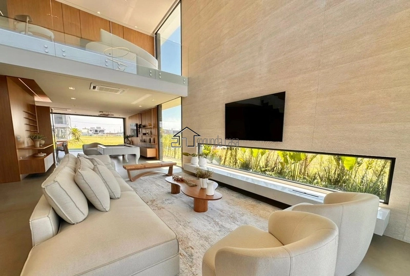 Mansão 411m²,  composta por 5 suítes: 2ª foto da galeria de imagens do imóvel