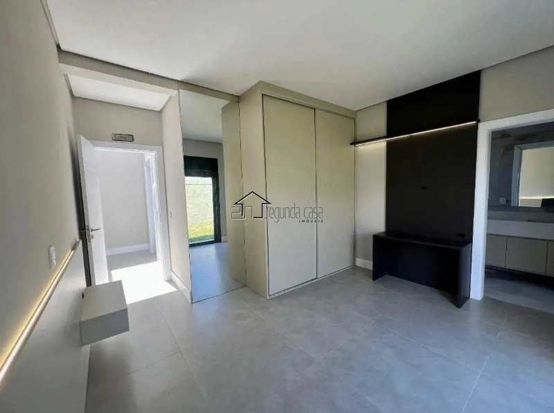 Linda Casa térrea: 4ª foto da galeria de imagens do imóvel