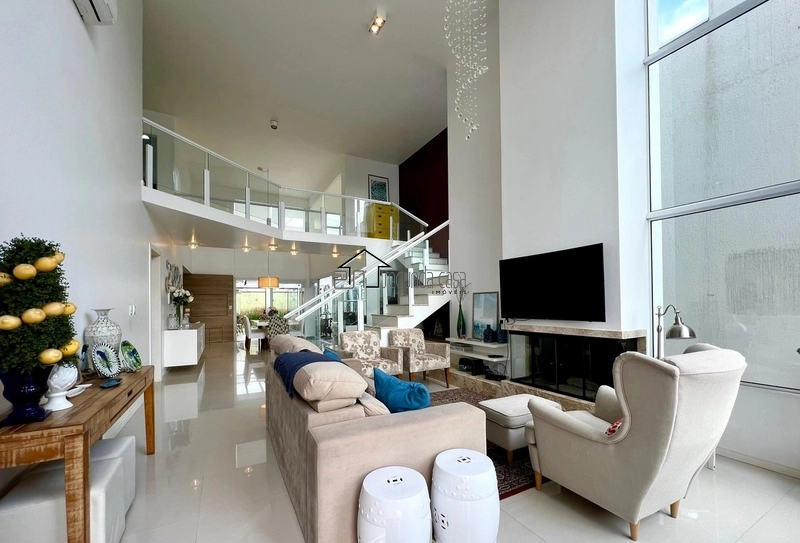 Belo sobrado: 2ª foto da galeria de imagens do imóvel