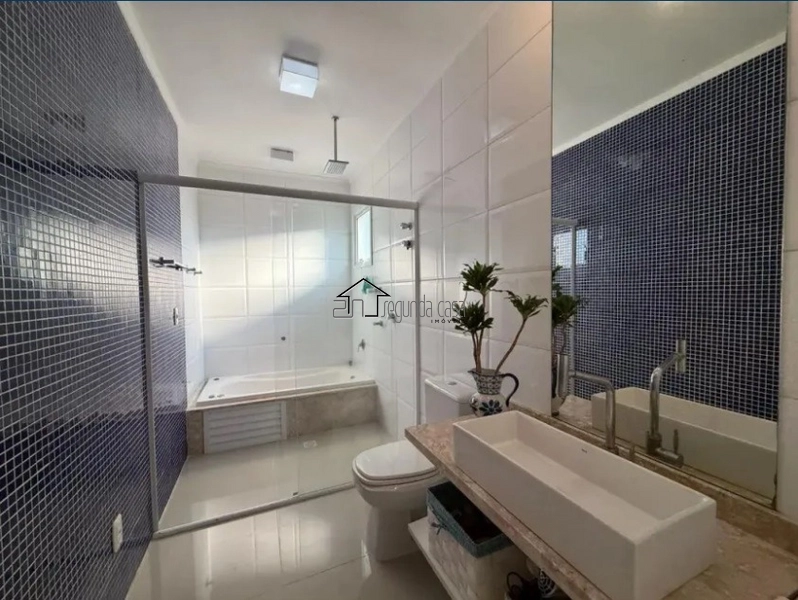 Bela casa 4 com suítes: 8ª foto da galeria de imagens do imóvel