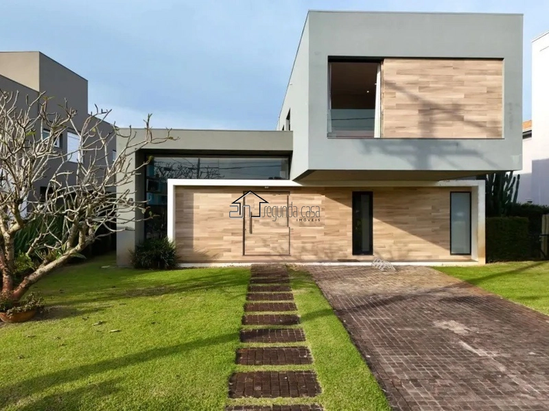 Maravilhoso sobrado 265,09m²