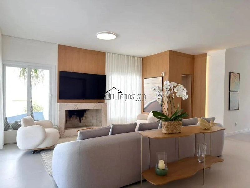 Bela casa com 262 m²: 5ª foto da galeria de imagens do imóvel