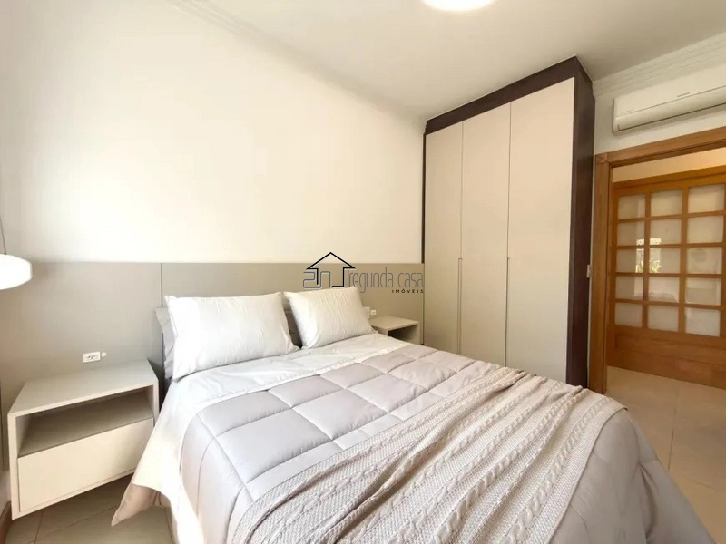 Bela casa com 262 m²: 19ª foto da galeria de imagens do imóvel