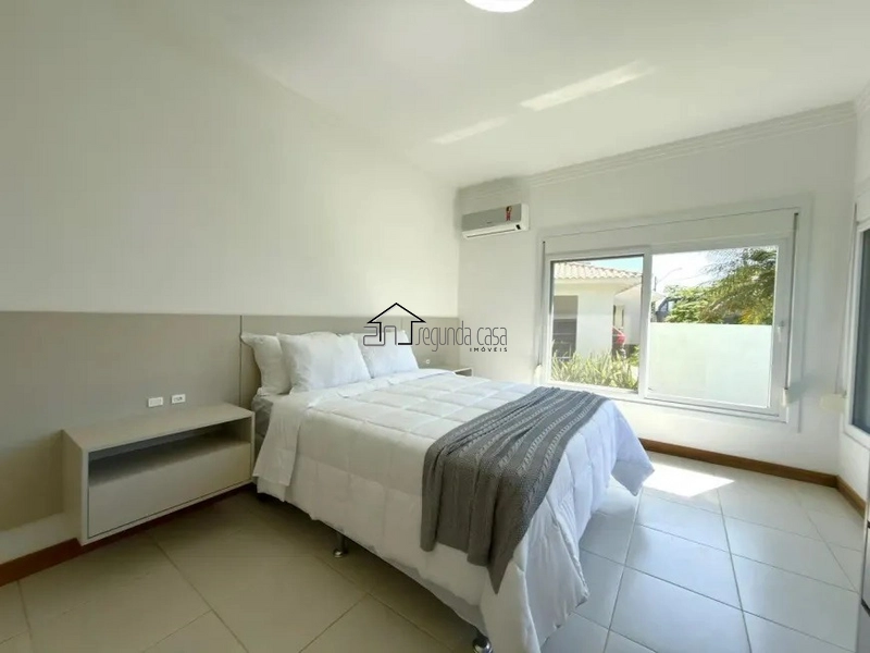 Bela casa com 262 m²: 20ª foto da galeria de imagens do imóvel