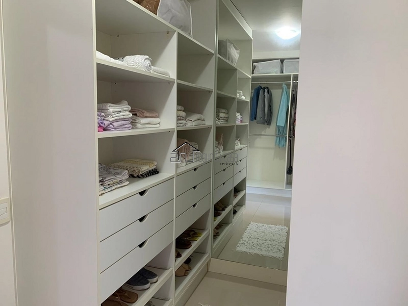 Belo sobrado composto por 3 suítes sendo 1 máster: 16ª foto da galeria de imagens do imóvel