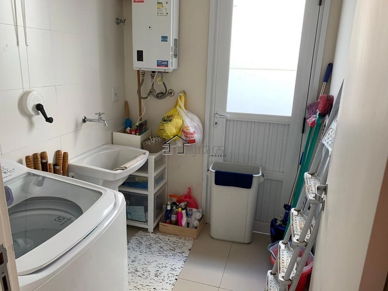 Belo sobrado composto por 3 suítes sendo 1 máster: 6ª foto da galeria de imagens do imóvel