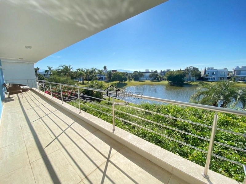 Belíssimo sobrado em condomínio fechado: 28ª foto da galeria de imagens do imóvel