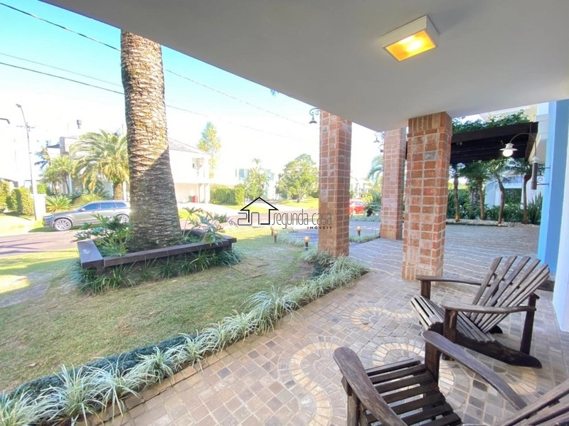 Belíssimo sobrado em condomínio fechado: 4ª foto da galeria de imagens do imóvel