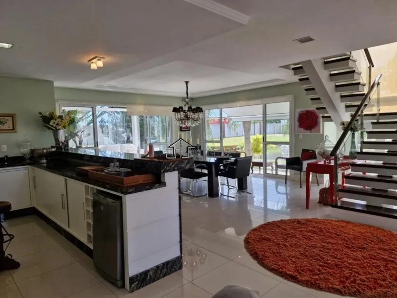 Sobrado alto padrão: 5ª foto da galeria de imagens do imóvel