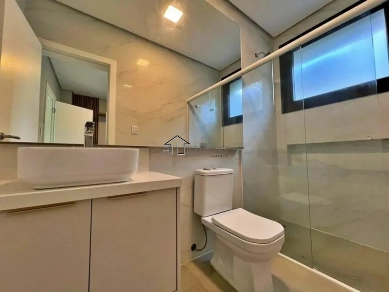 Sobrado novo, nunca habitado: 13ª foto da galeria de imagens do imóvel