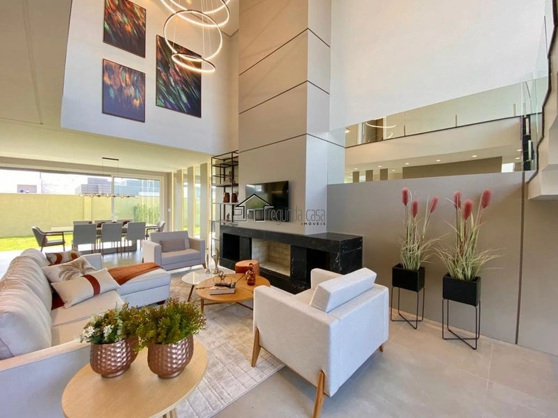 Sobrado com 216m²: 5ª foto da galeria de imagens do imóvel