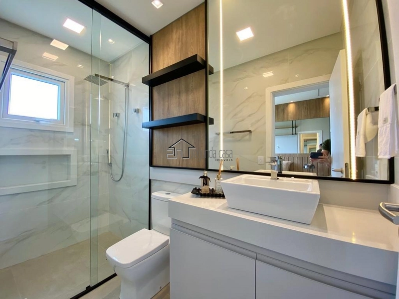 Sobrado com 216m²: 19ª foto da galeria de imagens do imóvel