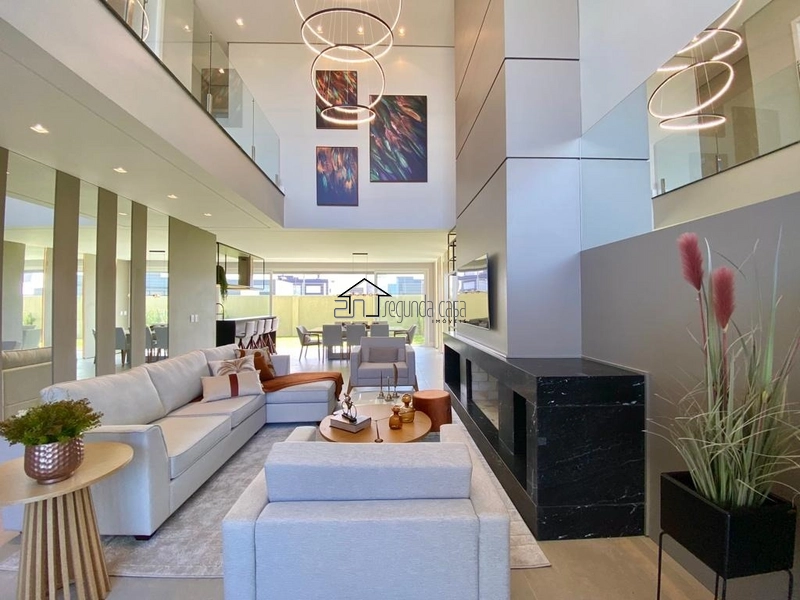 Sobrado com 216m²: 7ª foto da galeria de imagens do imóvel