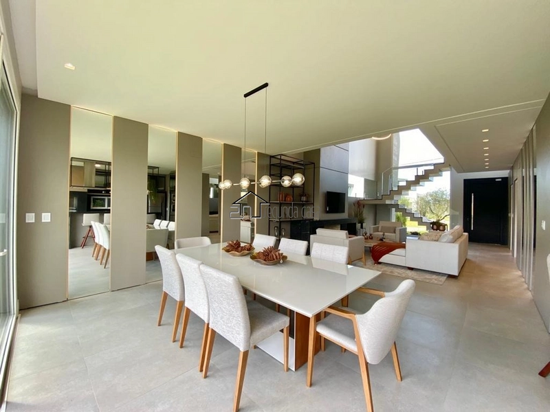 Sobrado com 216m²: 10ª foto da galeria de imagens do imóvel