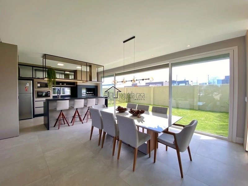 Sobrado com 216m²: 11ª foto da galeria de imagens do imóvel