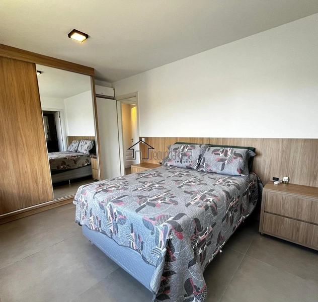 Sobrado beira lago: 5ª foto da galeria de imagens do imóvel