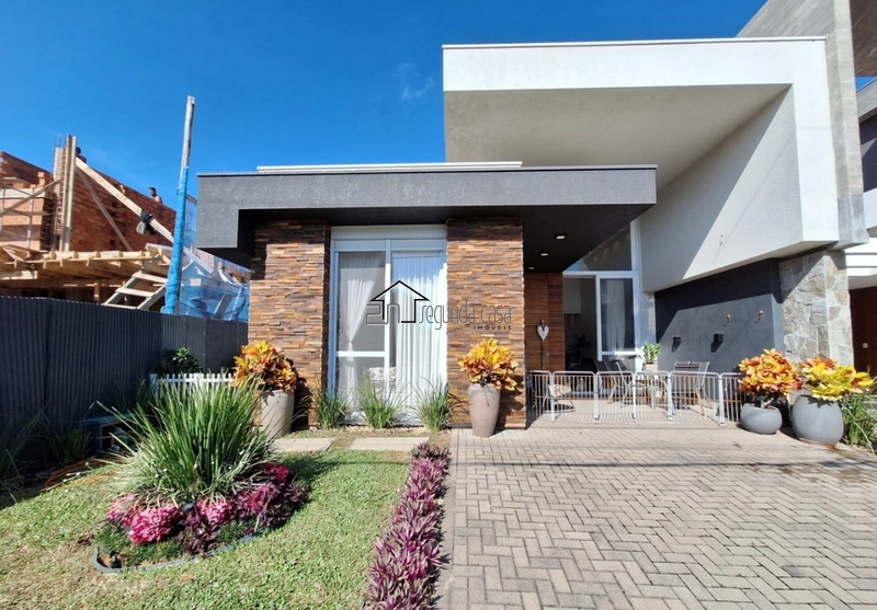 Excelente casa térrea