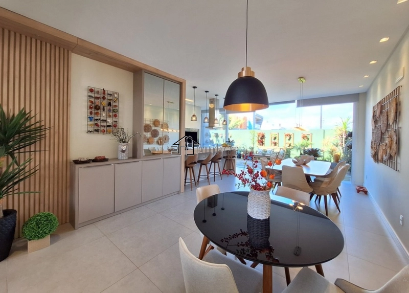 Excelente casa térrea: 3ª foto da galeria de imagens do imóvel