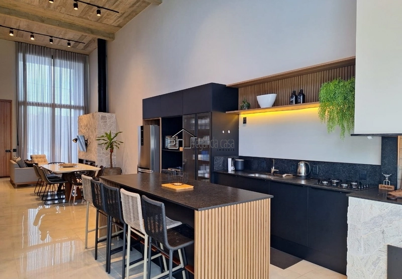 Belíssima casa térrea: 7ª foto da galeria de imagens do imóvel