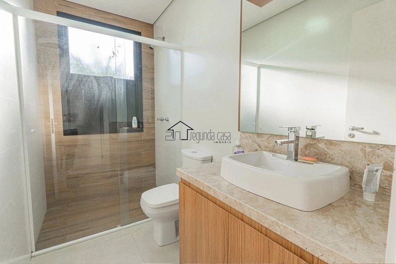 Excelente casa térrea de esquina: 9ª foto da galeria de imagens do imóvel