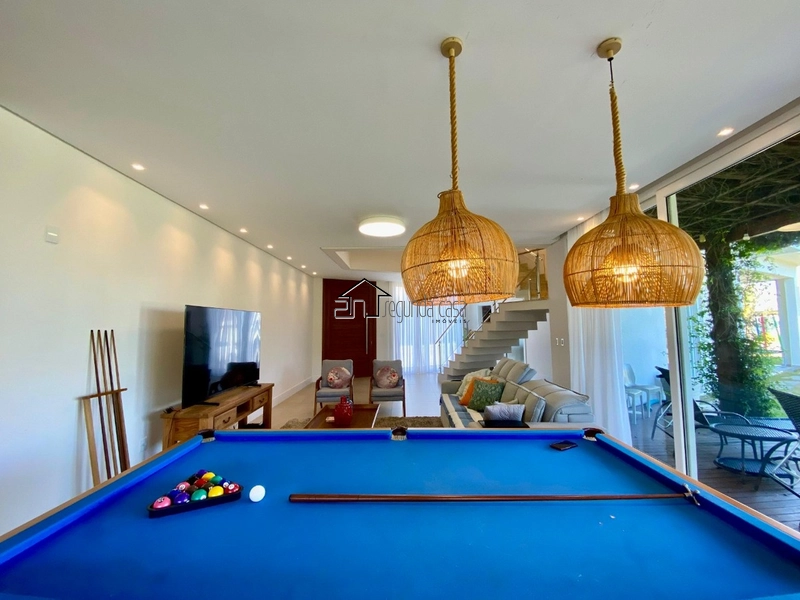 Sobrado com piscina: 14ª foto da galeria de imagens do imóvel