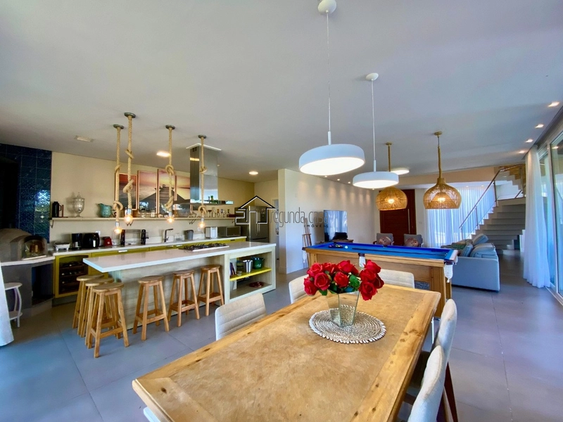 Sobrado com piscina: 9ª foto da galeria de imagens do imóvel