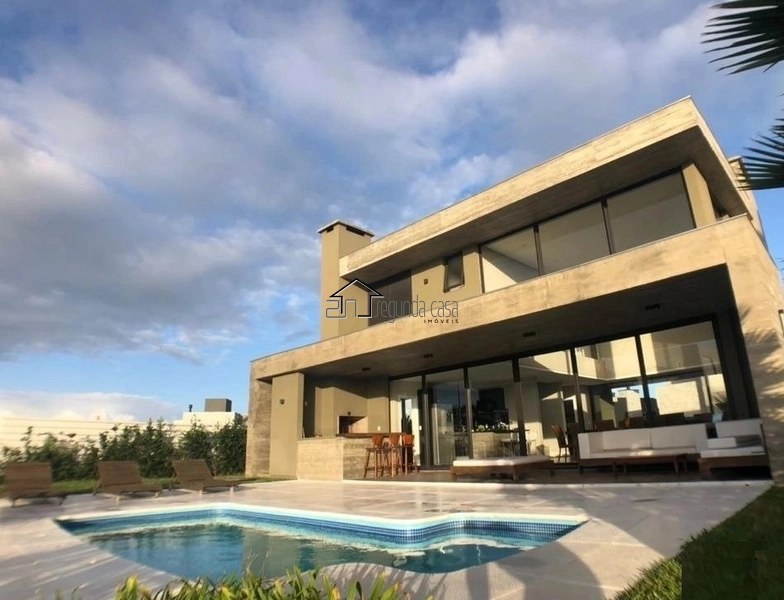 Lindo sobrado: 2ª foto da galeria de imagens do imóvel