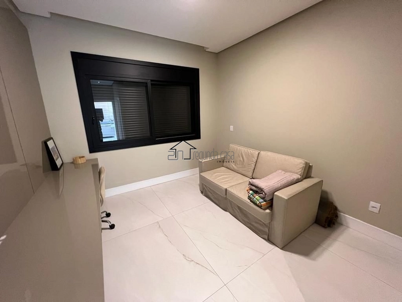 Sobrado beira lago: 11ª foto da galeria de imagens do imóvel