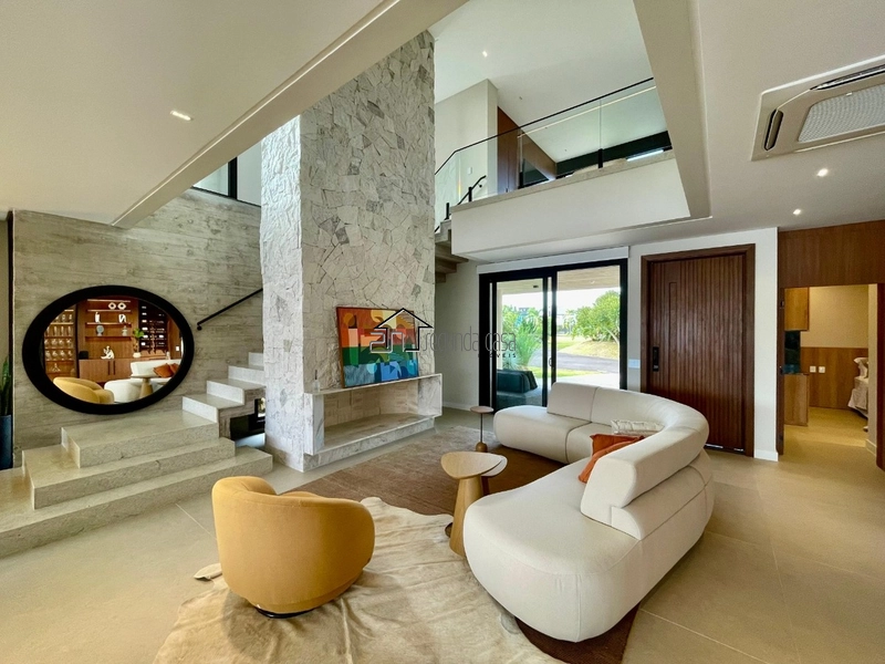 Sobrado beira lago, mobiliado e equipado: 3ª foto da galeria de imagens do imóvel
