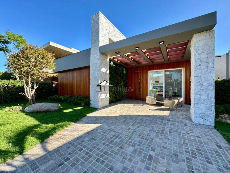 Belíssima casa térrea