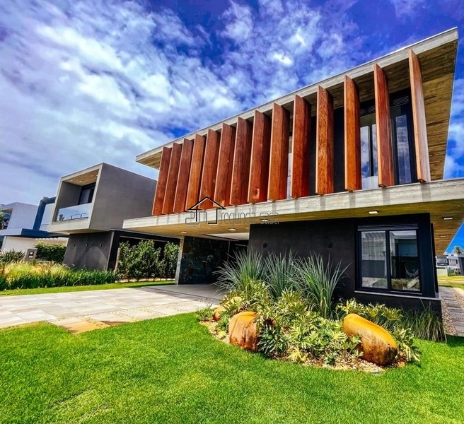 Excelente sobrado beira Lago: 2ª foto da galeria de imagens do imóvel