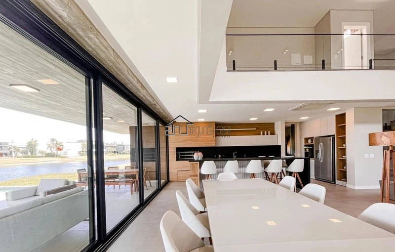 Excelente sobrado beira Lago: 5ª foto da galeria de imagens do imóvel