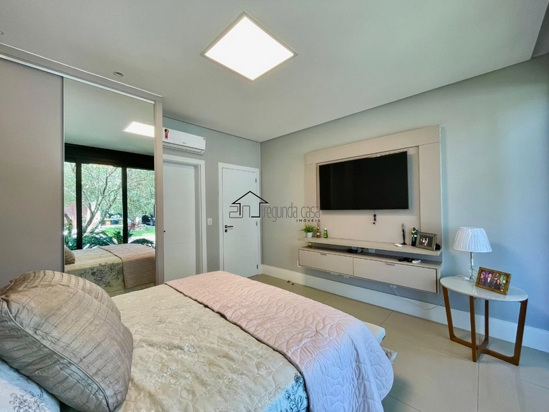 casa no Malibu: 16ª foto da galeria de imagens do imóvel