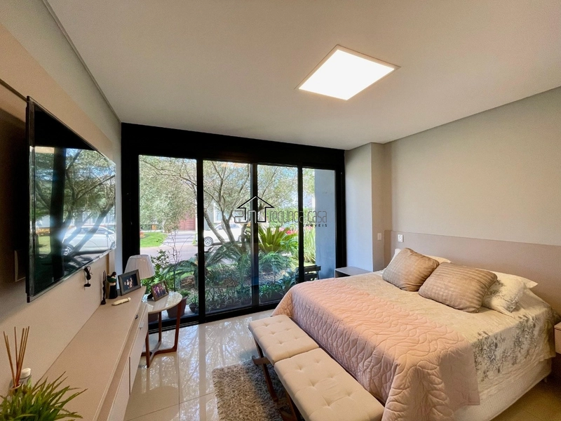 casa no Malibu: 13ª foto da galeria de imagens do imóvel