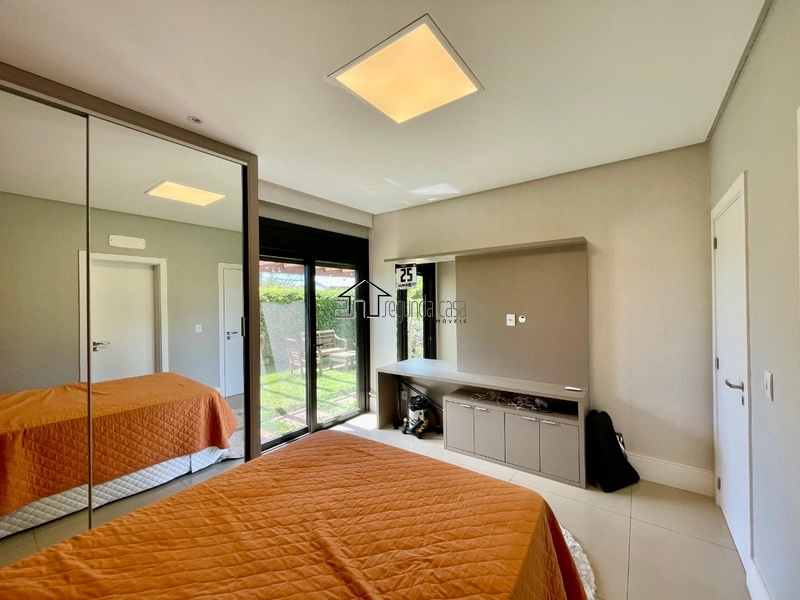 casa no Malibu: 15ª foto da galeria de imagens do imóvel