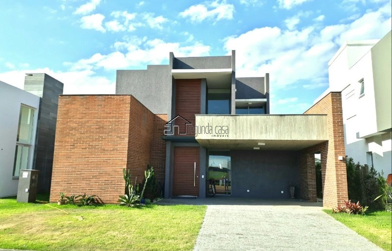 Sobrado beira lago: 2ª foto da galeria de imagens do imóvel