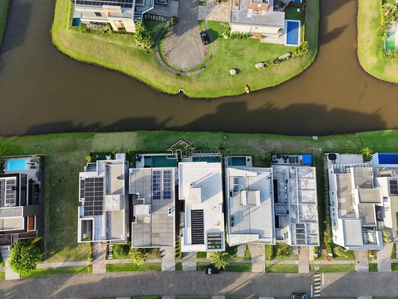 Sobrado beira lago: 44ª foto da galeria de imagens do imóvel