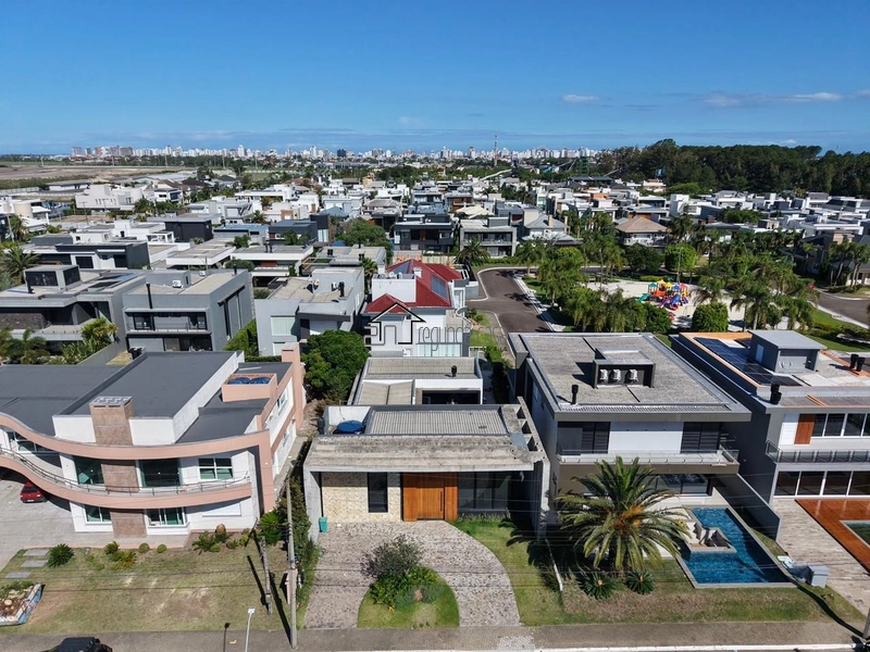 Bela casa: 34ª foto da galeria de imagens do imóvel