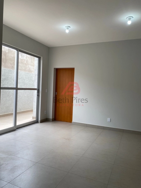 : 2ª foto da galeria de imagens do imóvel