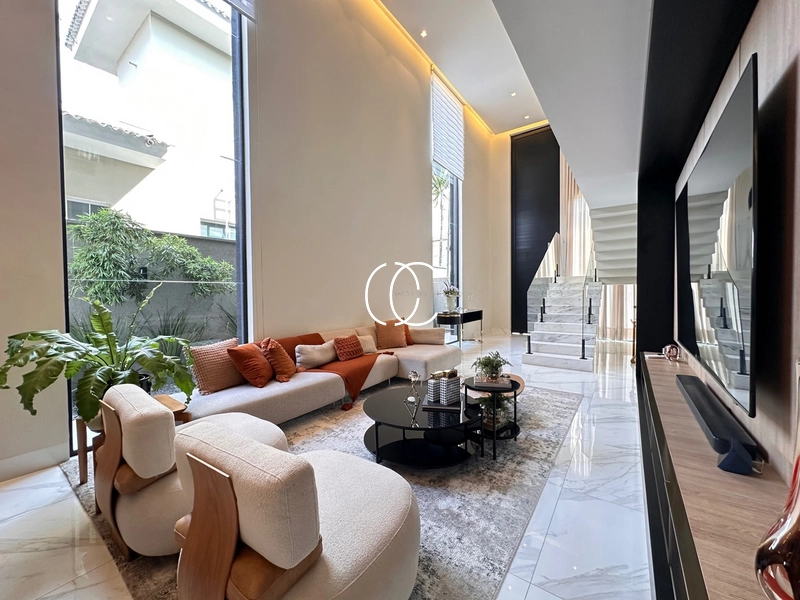 Casa Sobrado Mobiliada no Jardins Madri: 5ª foto da galeria de imagens do imóvel