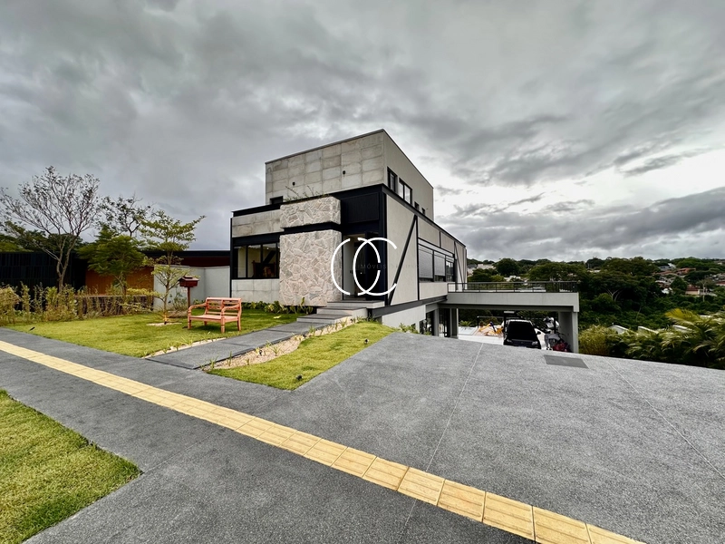 Casa duplex moderna no Plateau D’or: 1ª foto da galeria de imagens do imóvel
