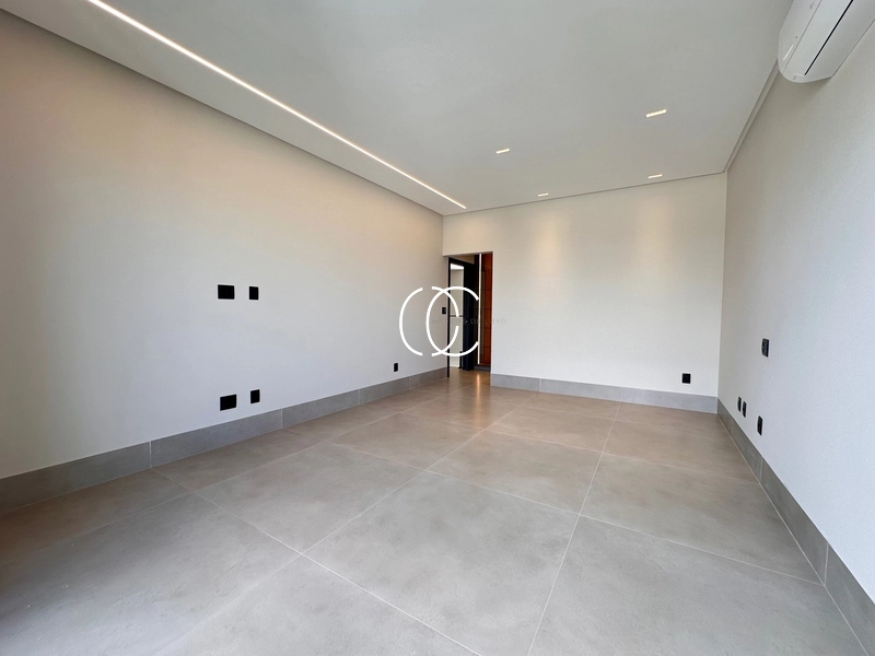 Exclusiva e Luxuosa casa em Alphaville: 32ª foto da galeria de imagens do imóvel