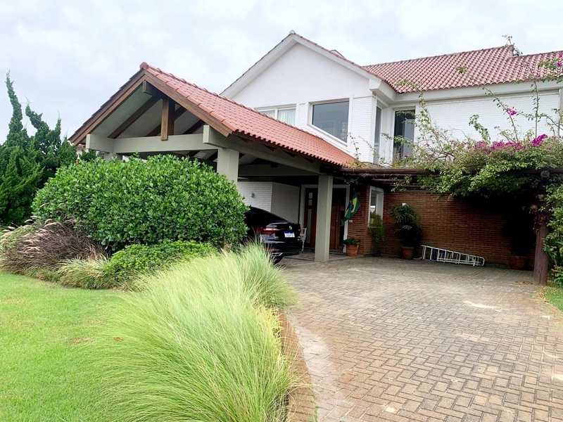 Casa em condomínio fechado de Xangri-Lá: 1ª foto da galeria de imagens do imóvel