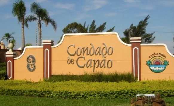 LIndo terreno no condomínio Condado de Capão: 2ª foto da galeria de imagens do imóvel