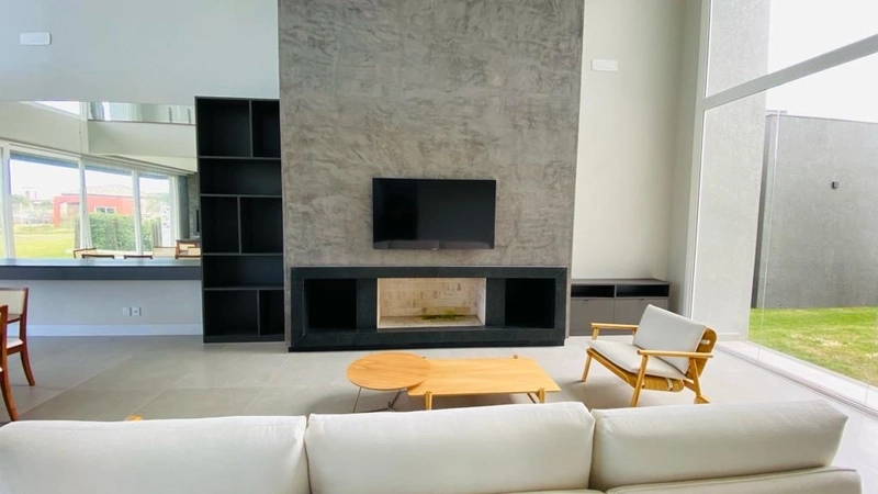 Sobrado em construção à venda em condomínio fechado Riviera: 2ª foto da galeria de imagens do imóvel