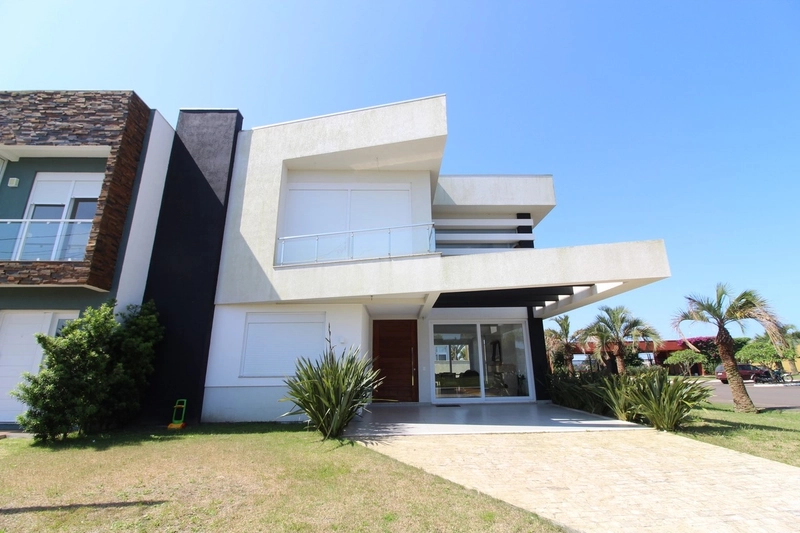 Casa à venda em condomínio em Xangri-lá: 1ª foto da galeria de imagens do imóvel