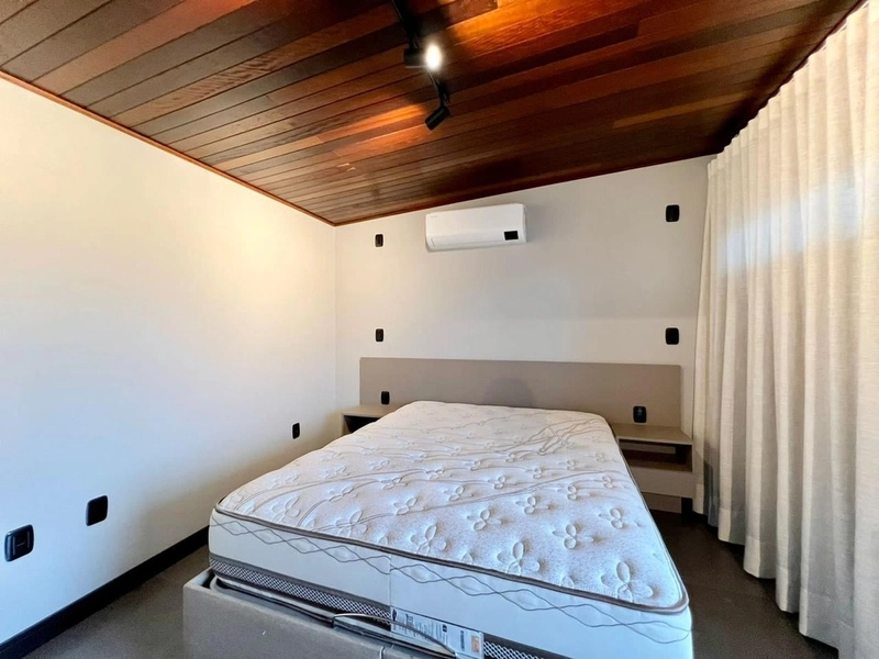 Lindo sobrado no Condomínio Blue com projeto arrojado!: 2ª foto da galeria de imagens do imóvel